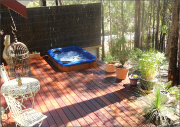 Relax in your Private Spa at Bickley Valley Retreat